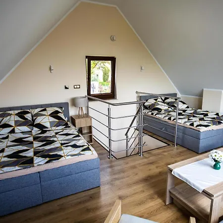 Osada Prado מלון *