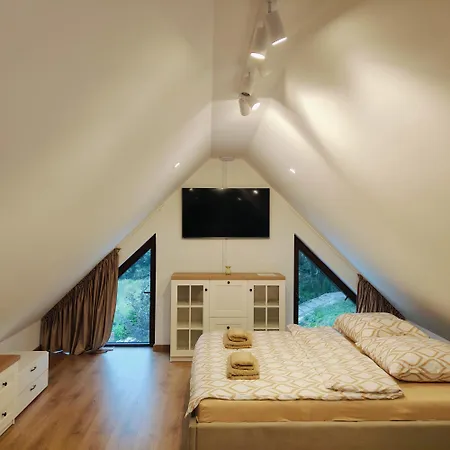Osada Prado Otel Michalkowa