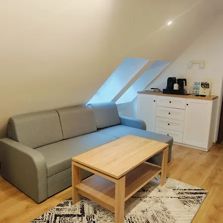 Osada Prado מלון *